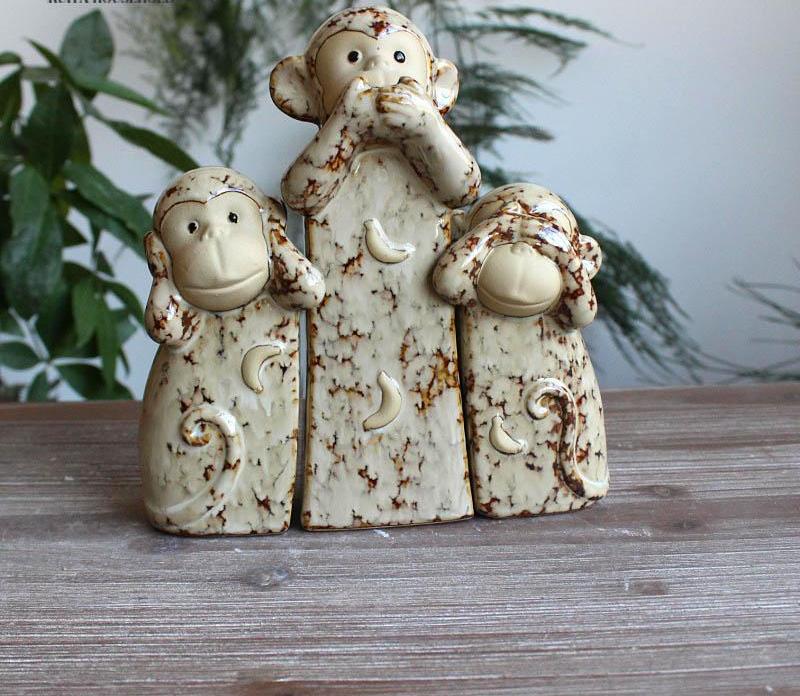 Creative Monkey Family Figurine